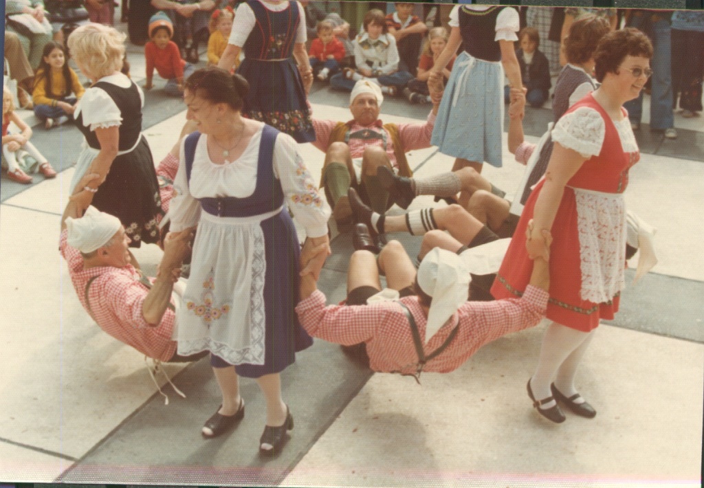 1976 05 01 39 Winston Salem Springfest.jpg